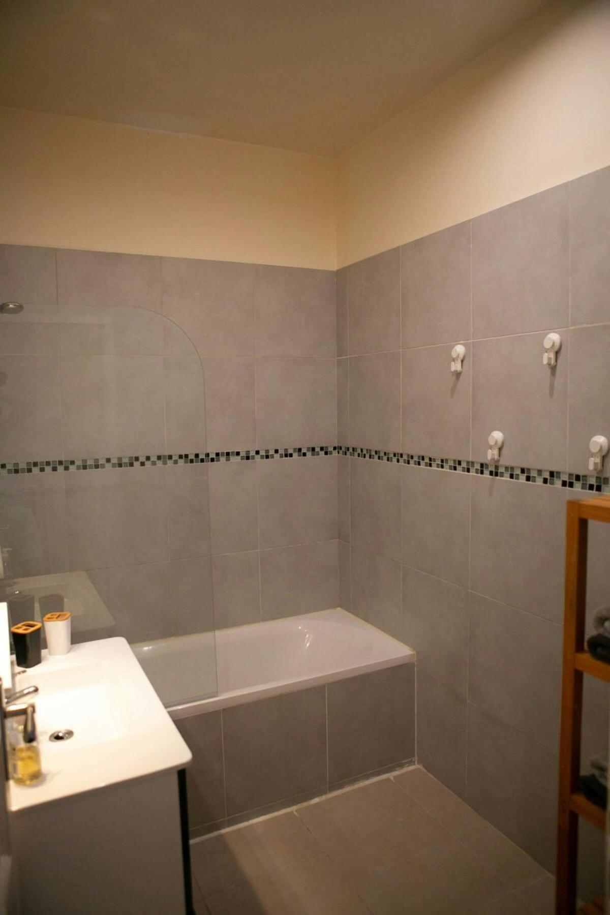 Appart'Hotel L'Arbonnaise - Calme & Chic Arbonne-la-Foret Luaran gambar